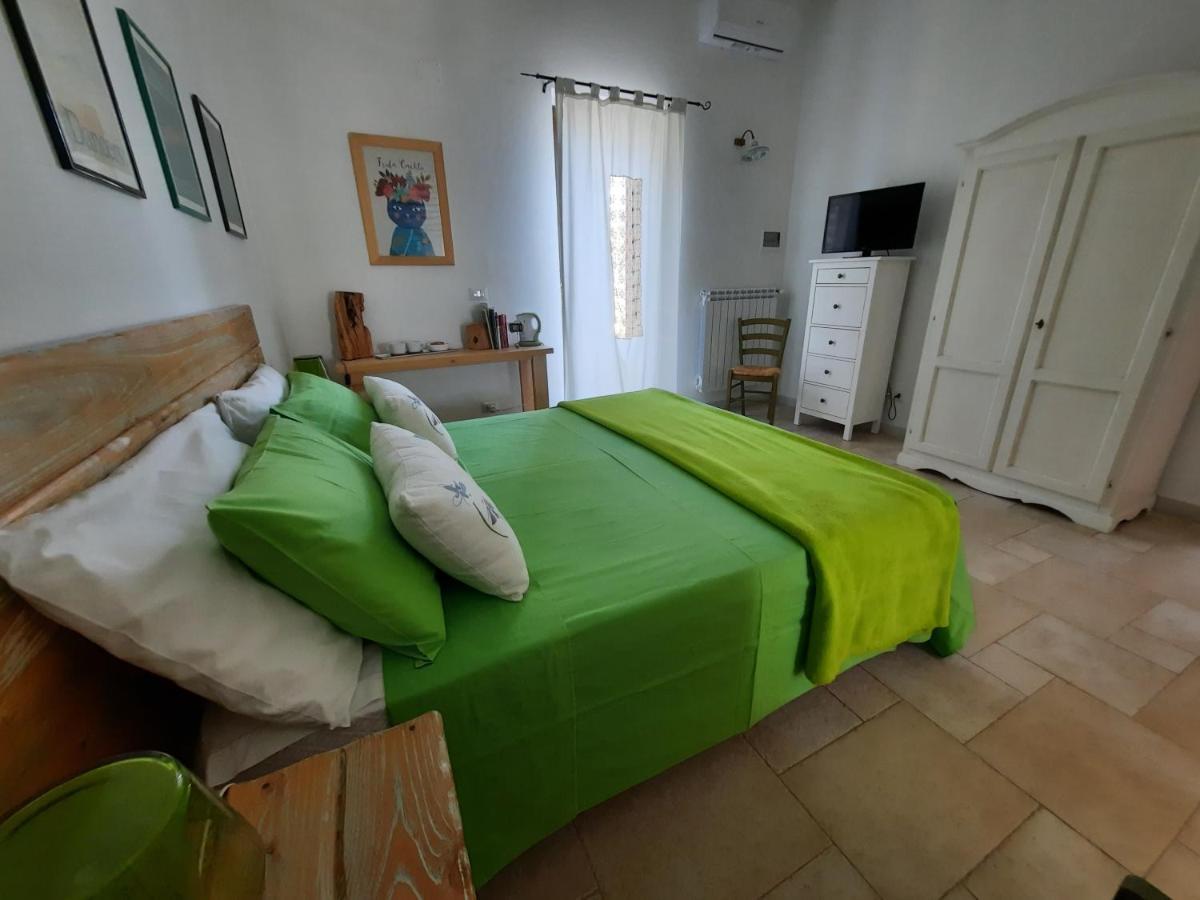 Le Radici Bed & Breakfast Monopoli Luaran gambar