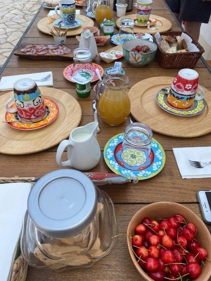 Le Radici Bed & Breakfast Monopoli Luaran gambar